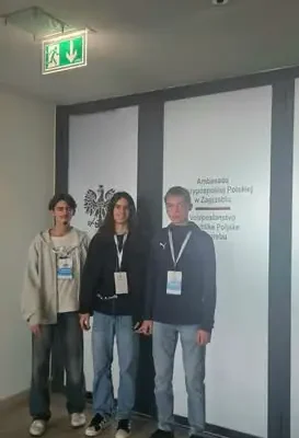 Uczniowie z Tomaszowa walczą w Chorwacji na World Robot Olympiad 2026