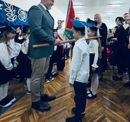 Ślubowanie pierwszoklasistów – wyjątkowa uroczystość w szkole