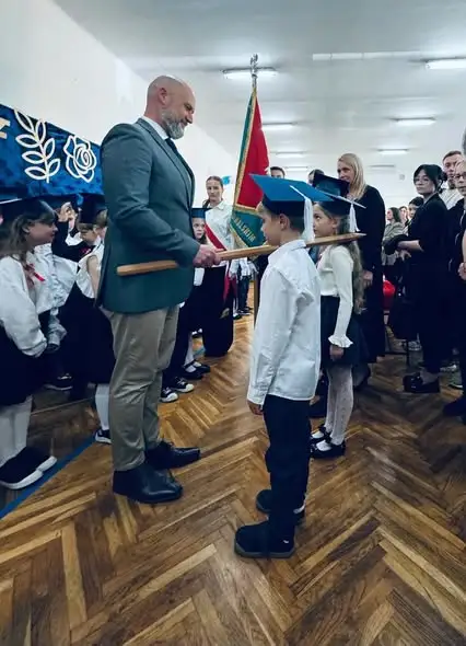 Ślubowanie pierwszoklasistów – wyjątkowa uroczystość w szkole