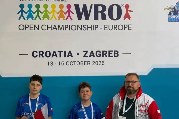Mikołaj Furgała i Kacper Łasocha z sukcesem na Finałach Europejskich World Robot Olympiad 2026 w Zagrzebiu