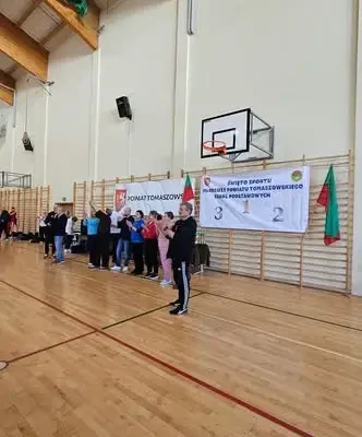 I Święto Sportu Młodzieży Powiatu Tomaszowskiego – sukces uczniów i nauczycieli